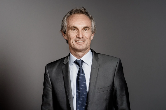 法国PMU迎新帅，在线赌场合法化辩论再升温