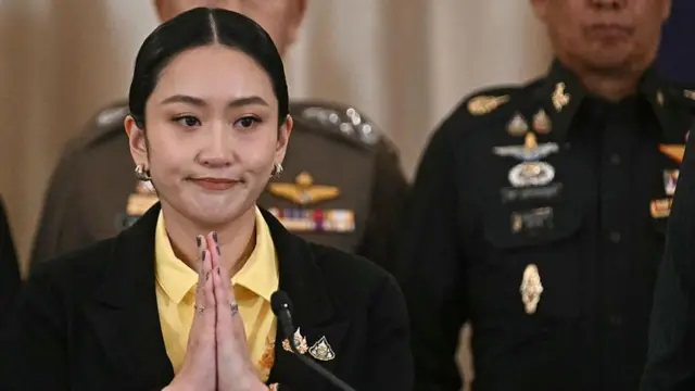 泰国政坛风暴升级：322名议员涉嫌违宪，可能被集体撤职，佩通坦政权岌岌可危。