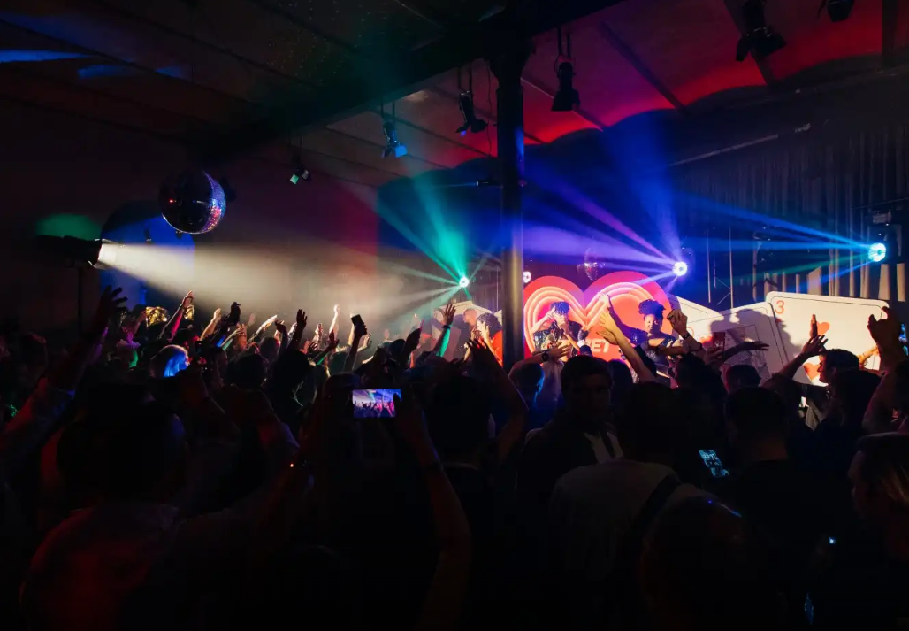 1xBet Hosts Themed Party During Lisbon SBC Summit to Showcase Brand Partnership Program