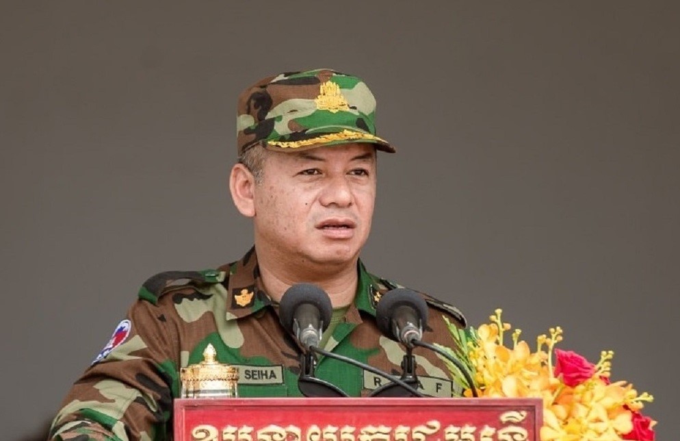 柬泰两军争夺边境要地Ta Muen Thom古寺，中国驻柬埔寨大使馆呼吁公民远离该地区