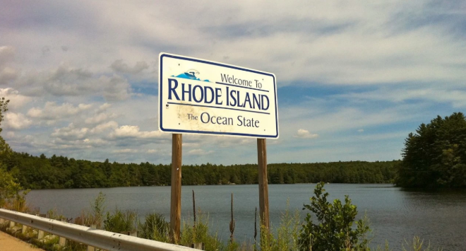 Rhode Island considers ending sports betting monopoly, IGT's exclusive contract may conclude in 2026.