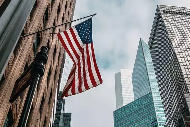 U.S. iGaming Enters Golden Age: Online Casino Revenues Surge 32.5% in April 2025