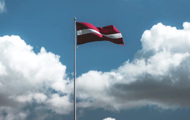 The Latvian Gaming Association opposes the tax increase proposal, warning it will lead to casino closures and reduced tax revenue.