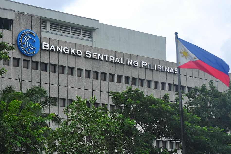 The Philippine Central Bank (BSP) indefinitely freezes new cryptocurrency licenses, tightening market access comprehensively.