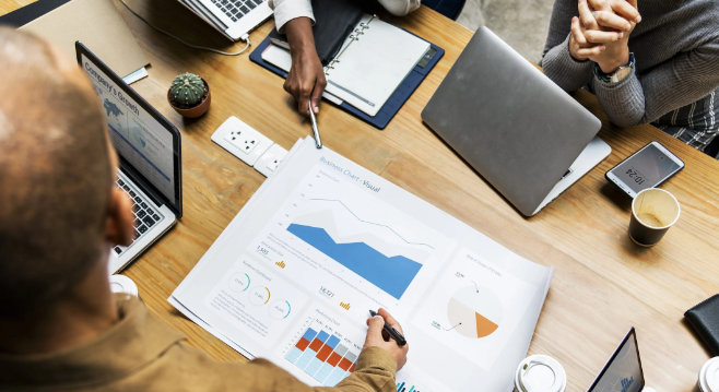 The ownership of the three New York gambling licenses remains undecided, as the board report reveals numerous hidden concerns.