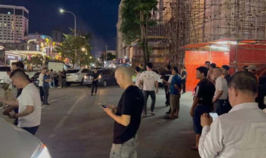 Cambodian Sihanoukville casino suddenly sealed off, police action may involve cross-border gambling violations.