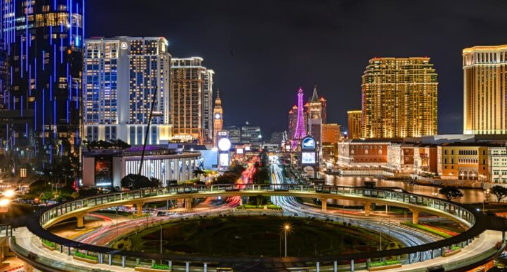 澳门3月赌收226亿背后的账本:博彩税占财政八成,非博彩“1+4”能否破局?