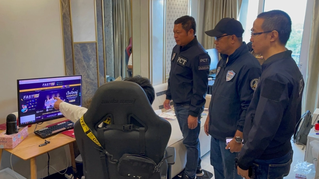 泰警突袭芭提雅高档公寓，捣毁月流水900万铢的网络赌场平台“FAST24H”
