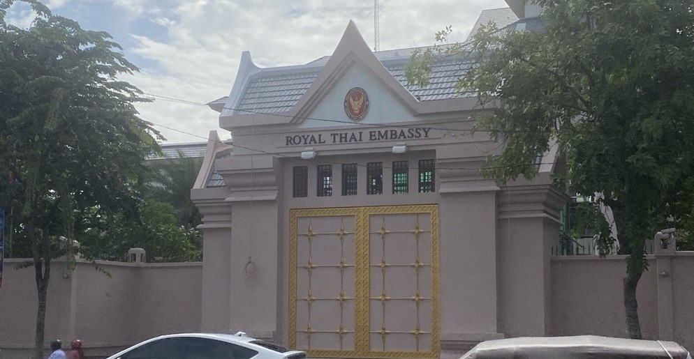 Cambodia-Thailand Border Conflict Escalates: Exchange of Fire and Mutual Expulsion of Diplomats, Bilateral Relations Rapidly Deteriorate