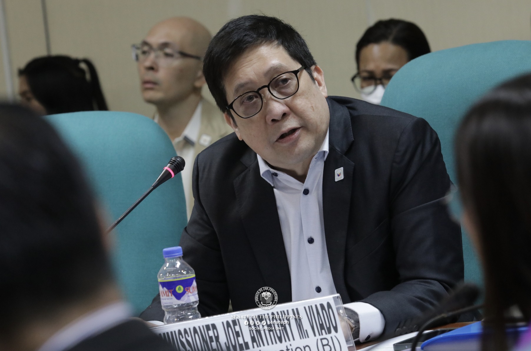 菲司法部撤換移民局調查主席，移民局局長腐敗風暴繼續