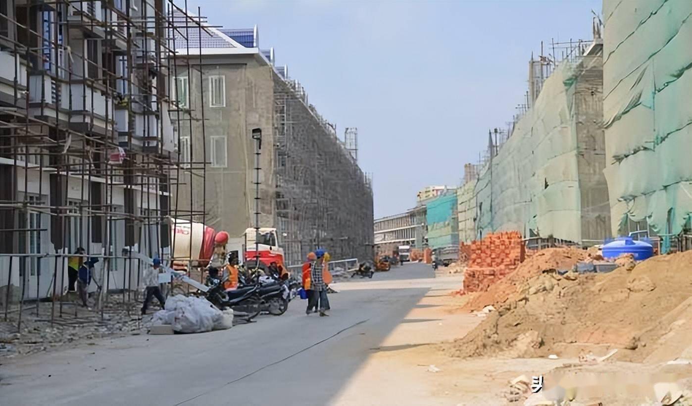 新园区在建？柬泰边境奥多棉芷省大型园区项目引发社会争议